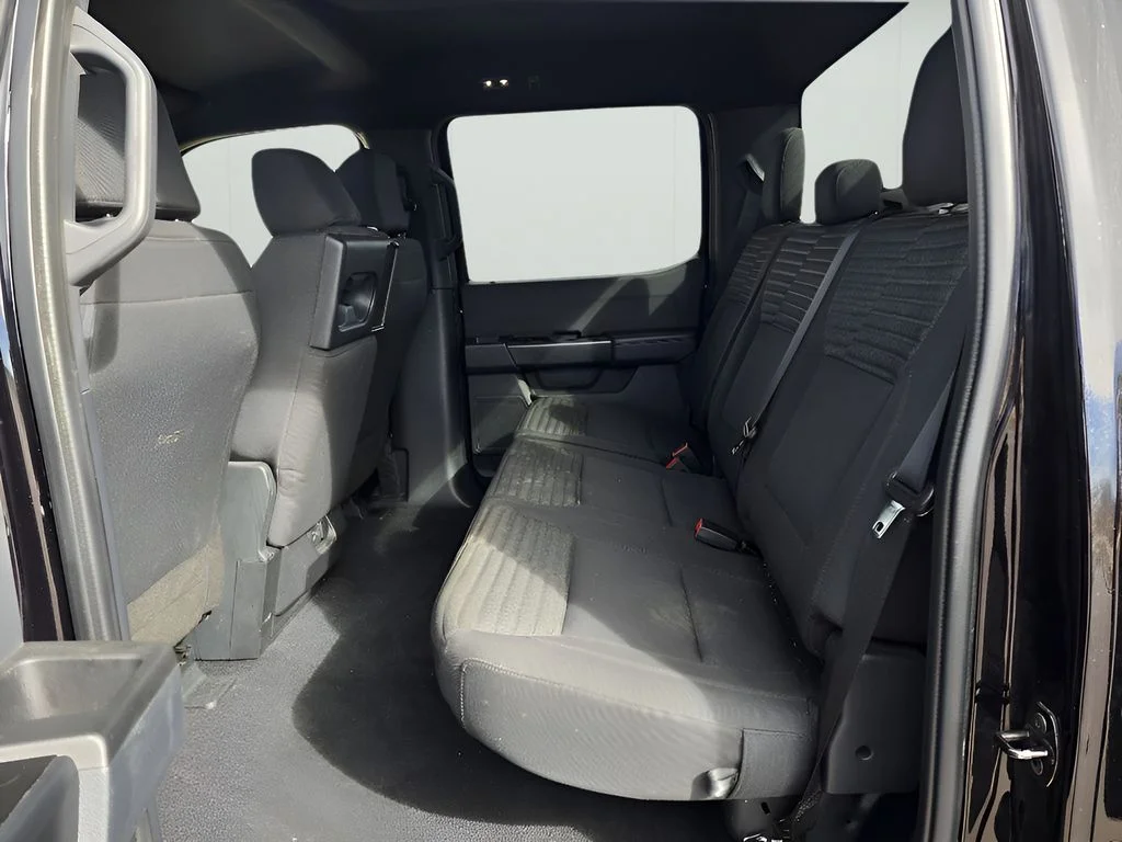 Used 2023 Agate Black Metallic Ford XL image 14