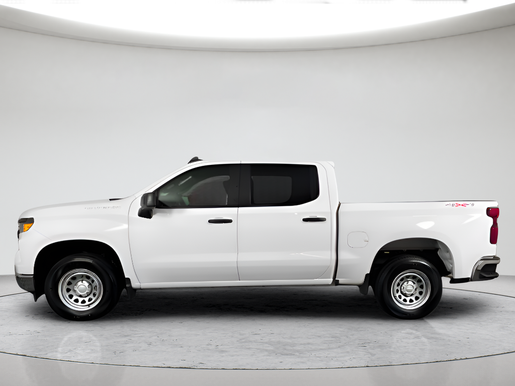 Used 2024 White Chevrolet LT image 8