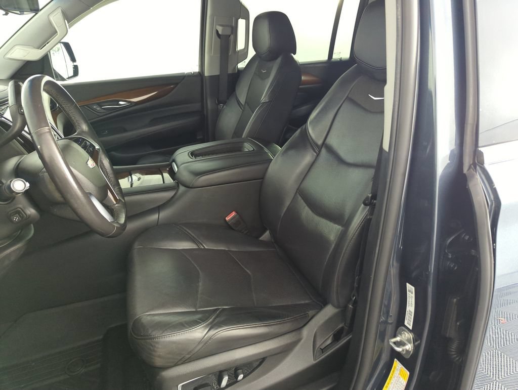 Used 2020 SHADOW METALLIC Cadillac Premium Luxury image 11