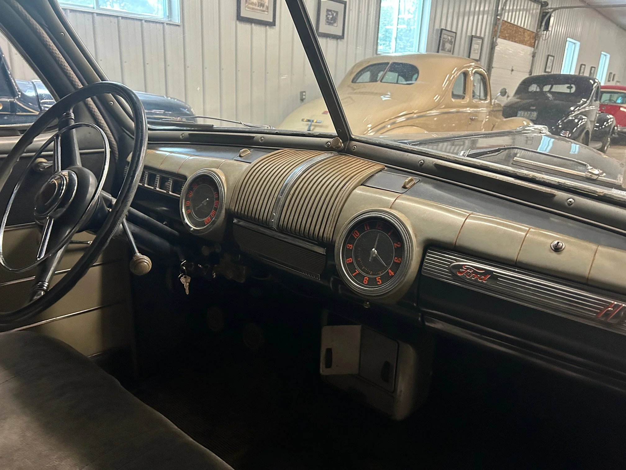 Used 1946 Black Ford  image 10
