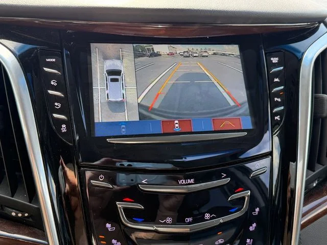 Used 2019 Black Cadillac Luxury image 20