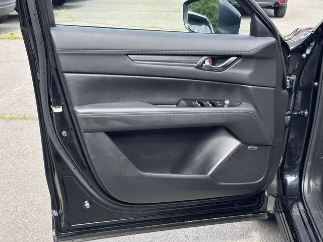 Used 2020 Black Mazda Grand Touring image 26