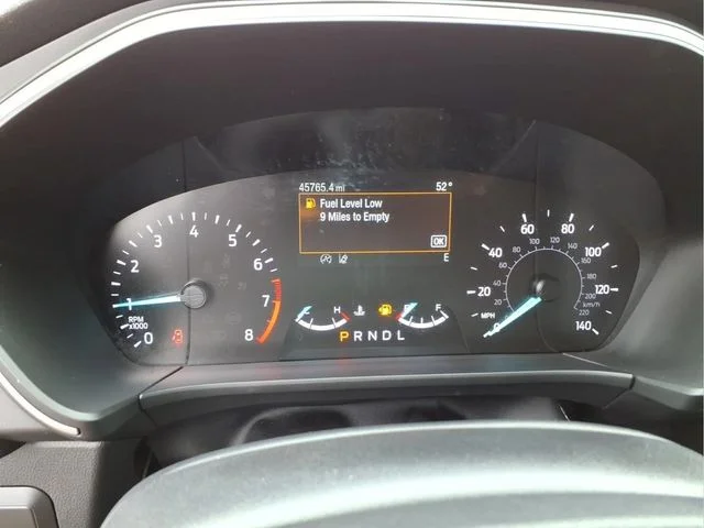 Used 2020 Gray Ford SE image 22