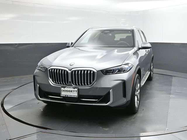 Used 2025 Gray BMW sDrive40i image 22