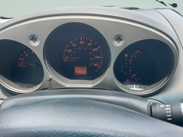 Used 2003 Cloud White Nissan S image 17