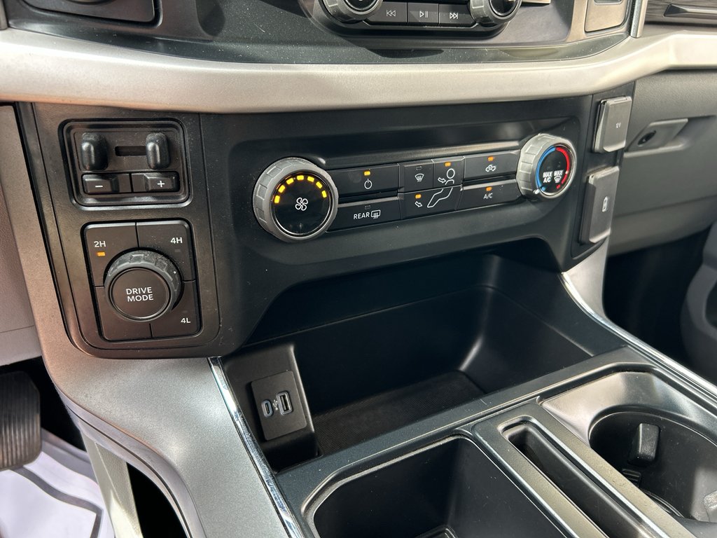 Used 2022 Silver Ford XLT image 21