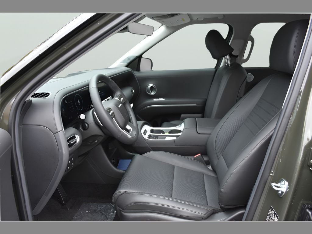 New 2026 Titan Charcoal Pearl Hyundai Limited FWD image 40