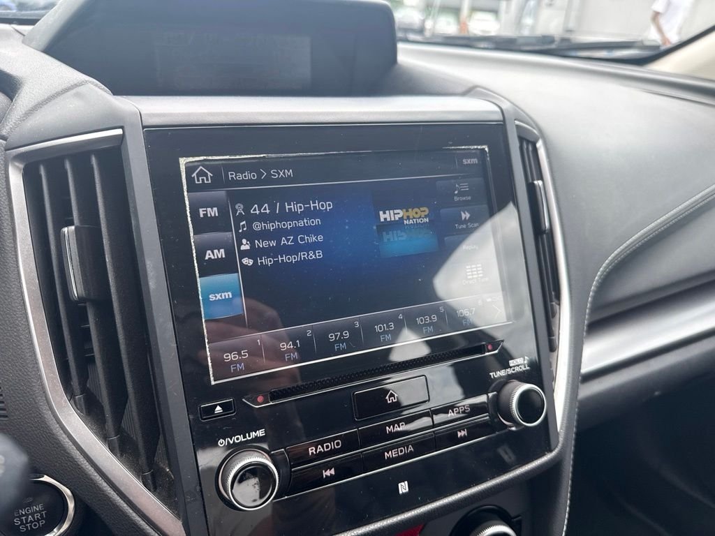 Used 2018 Gray Subaru 2.0i Limited image 22