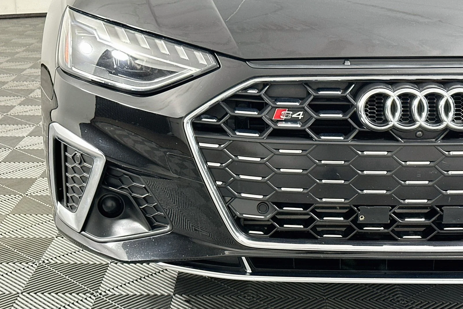 Used 2023 Mythos Black Metallic Audi Premium Plus image 16
