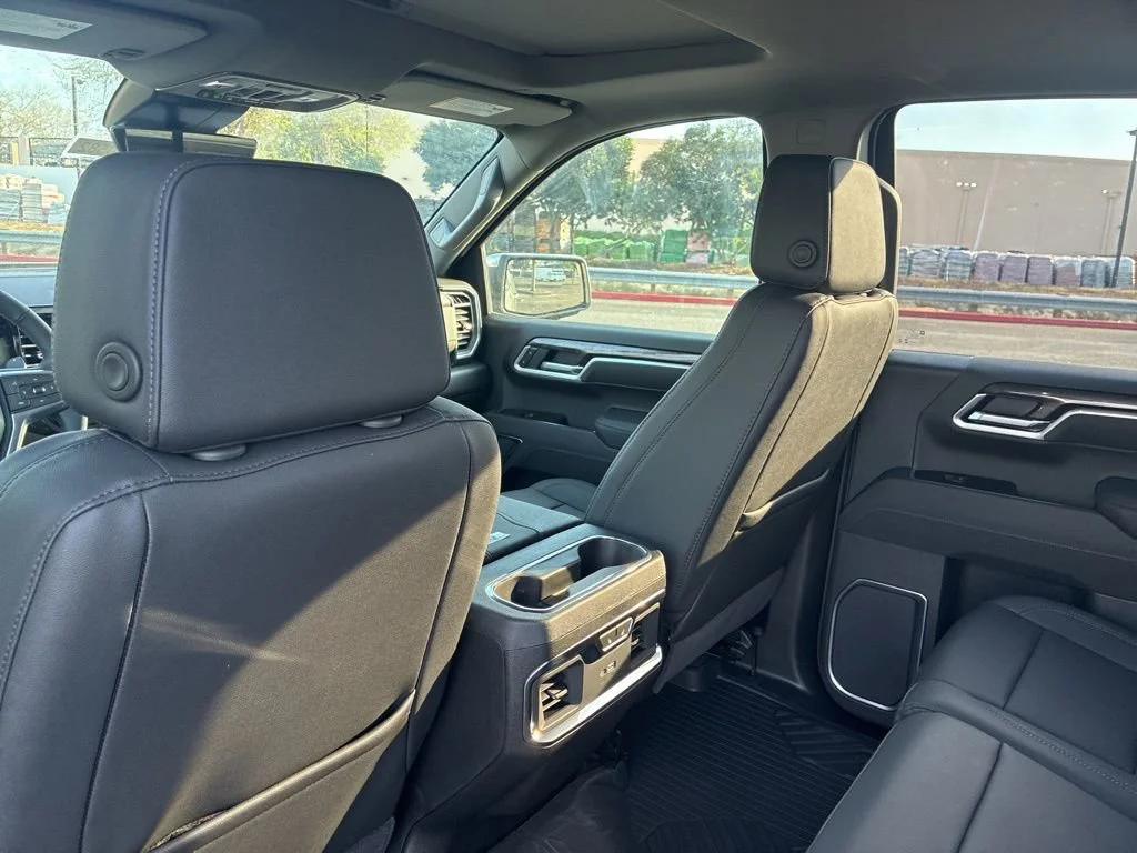 2026 Chevrolet Silverado 1500 LTZ - Photo 18