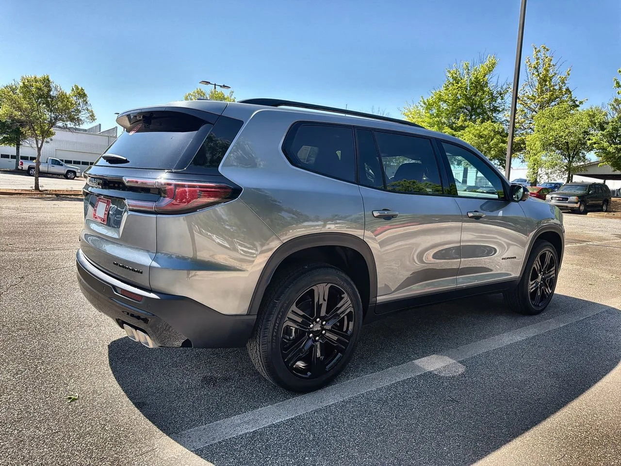 New 2026 Sterling Metallic GMC Elevation image 8