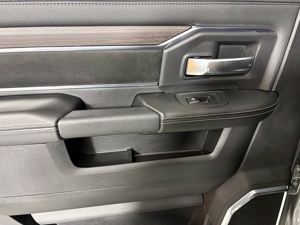 New 2027 Ceramic Gray Clear-Coat Exterior Paint RAM Laramie image 42