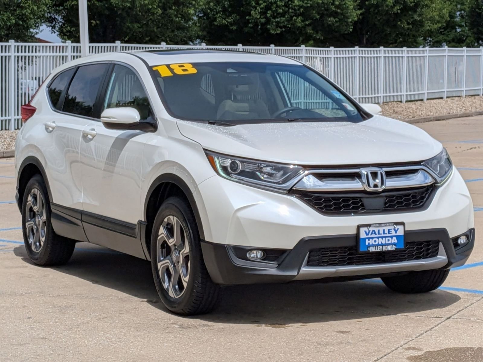 Certified Used 2018 White Diamond Pearl Honda EX AWD image 4