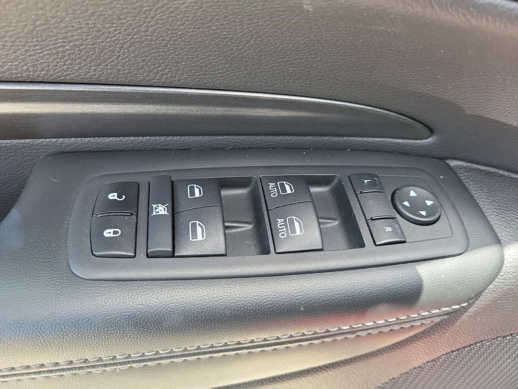 Certified Used 2023 Red Dodge SXT image 19