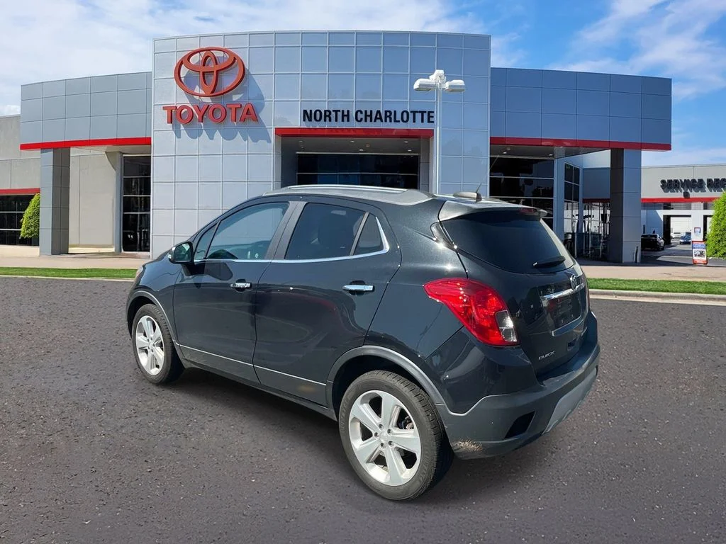 Used 2015 Black Buick Base image 4