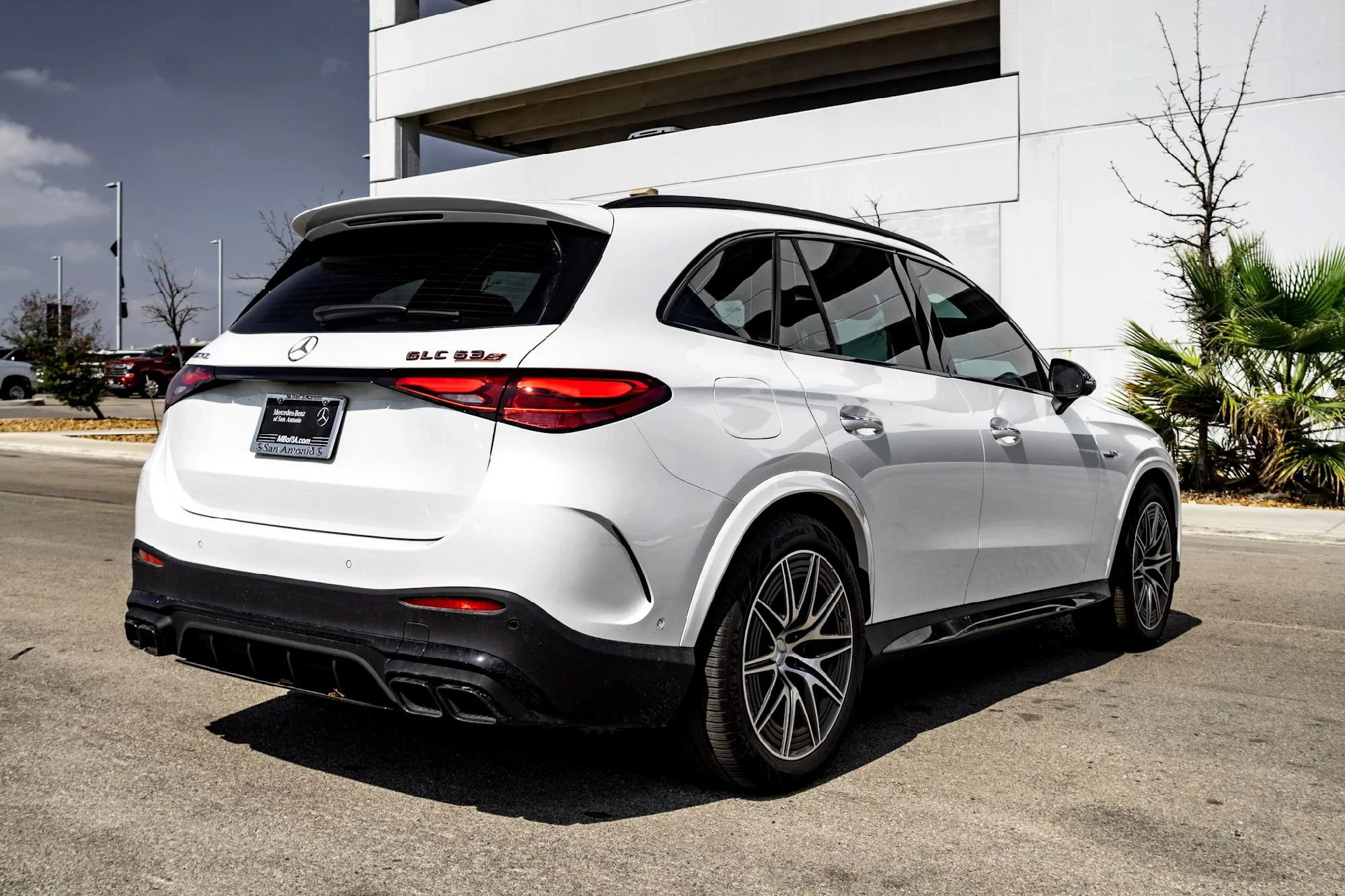 New 2025 Manufaktur Moon Mercedes-Benz AMG® GLC 63 S E Performance image 4