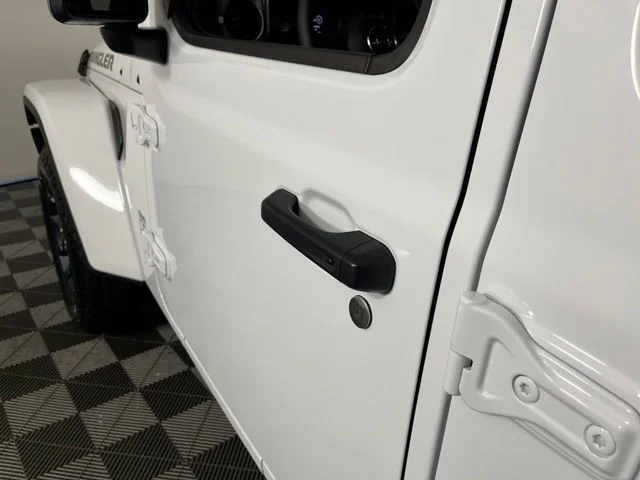 Used 2026 White Jeep 85th Anniversary Edition image 13