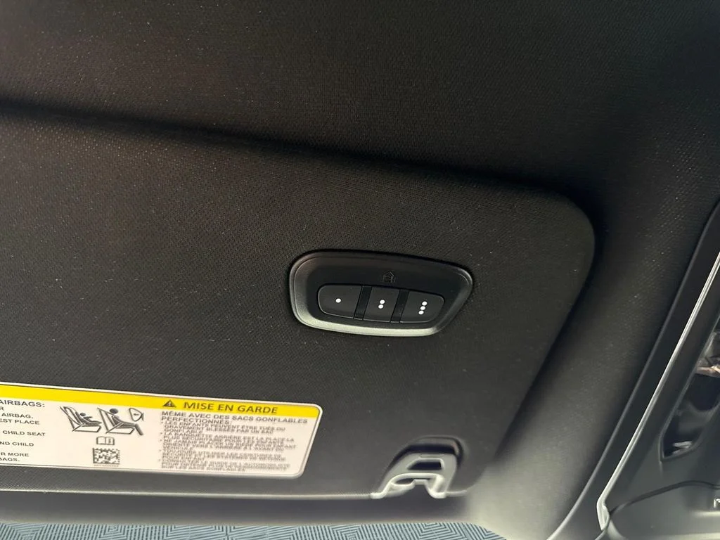 Used 2024 White Jeep Series III image 37