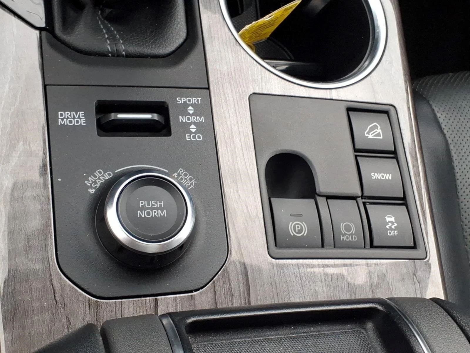 2023 Toyota Highlander Platinum - Photo 17