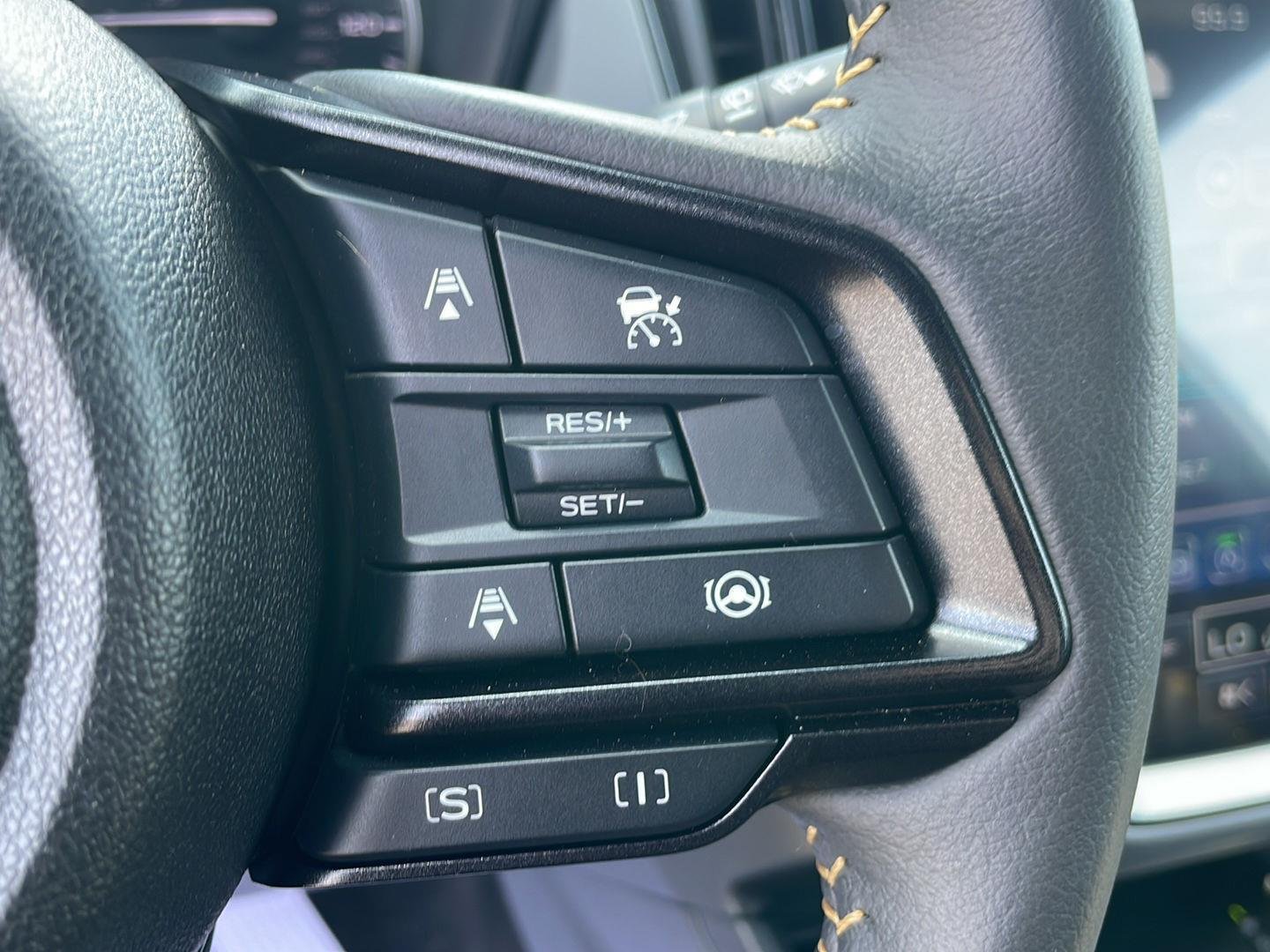Used 2025 Ice Silver Metallic Subaru Sport image 15