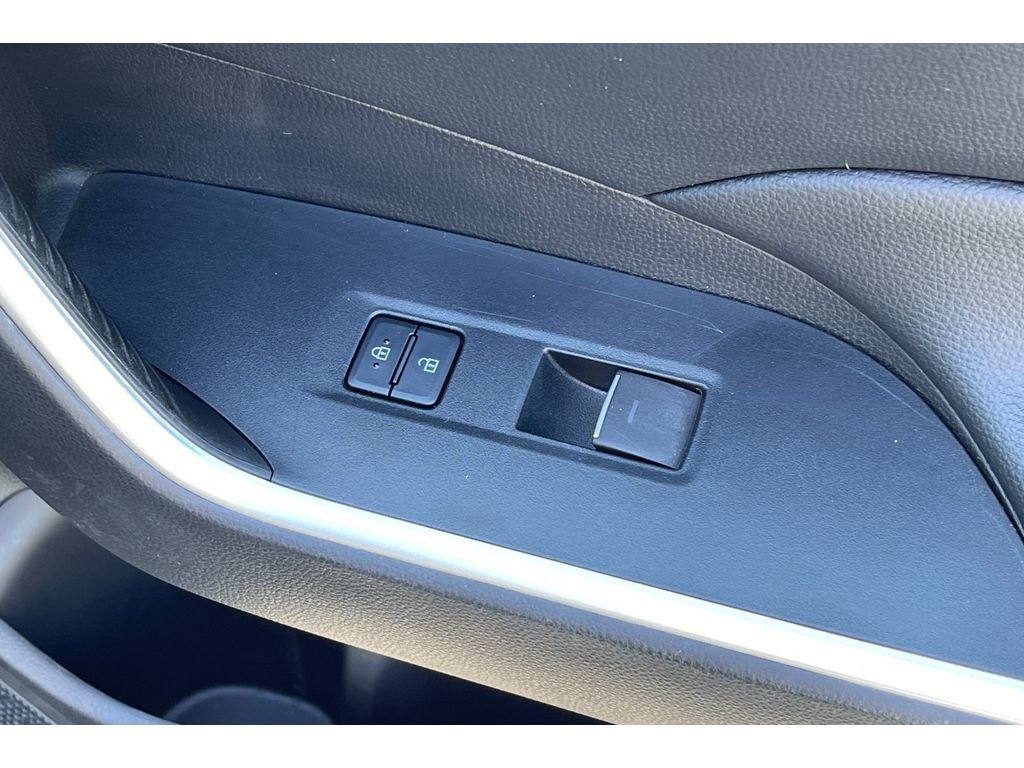 Used 2023 Midnight Black Metallic Toyota XLE Premium image 23