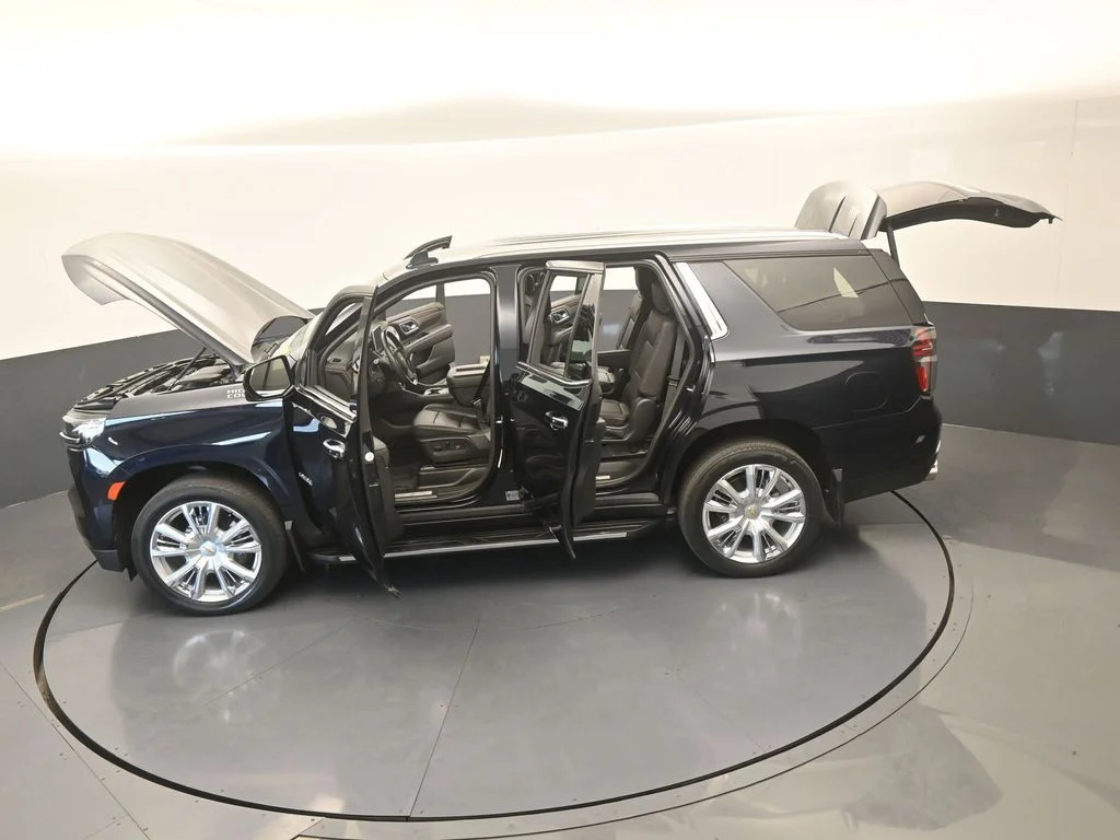 Used 2023 Midnight Blue Metallic Chevrolet High Country image 77