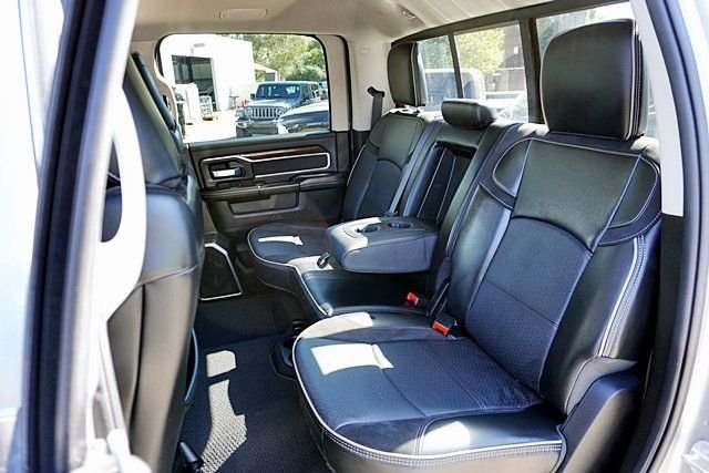 Used 2024 Silver Ram Laramie image 18