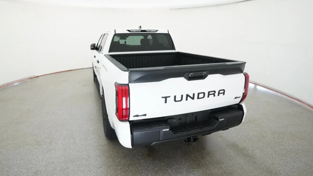 New 2026 Ice Cap Toyota SR5 image 10