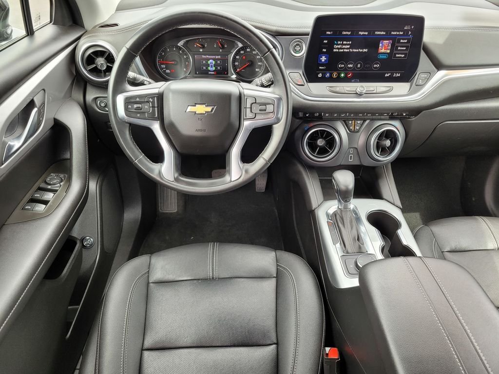 Used 2023 Black Chevrolet LT image 12