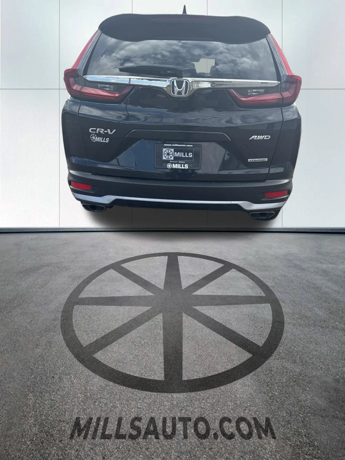 Used 2020 Crystal Black Pearl Honda Touring image 5
