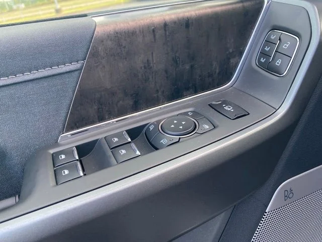 New 2026 Avalanche Ford F-250® Lariat® image 12