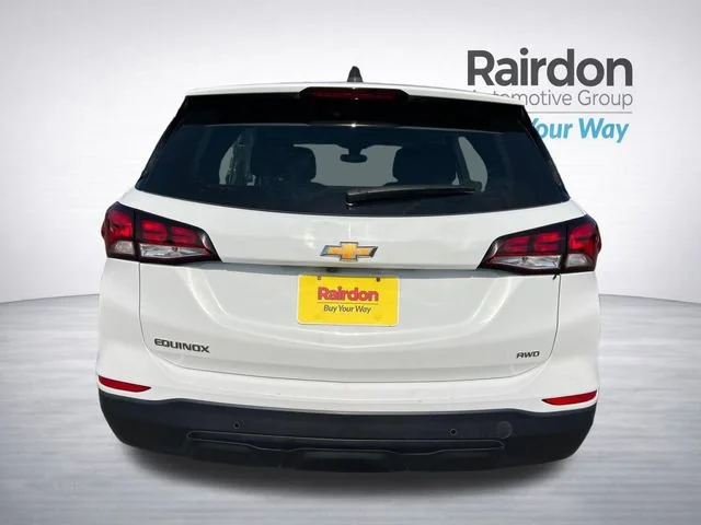 Used 2022 Summit White Chevrolet LS image 6