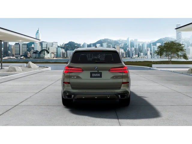 New 2026 Manhattan Green Metallic BMW  image 5