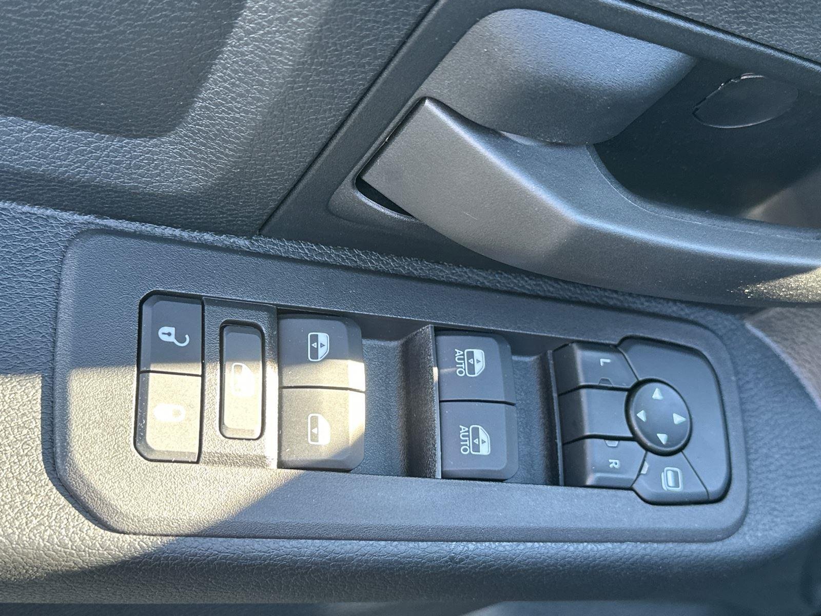 2026 RAM 2500 Tradesman - Photo 13