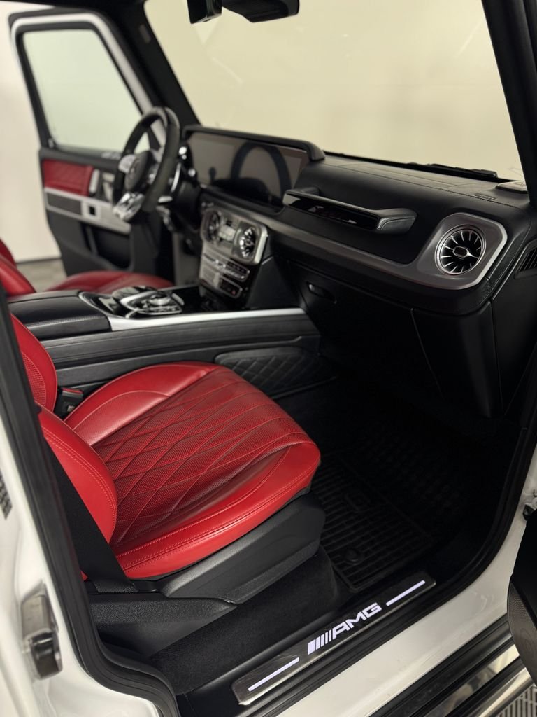 Used 2022 White Mercedes-Benz G 63 AMG® image 31