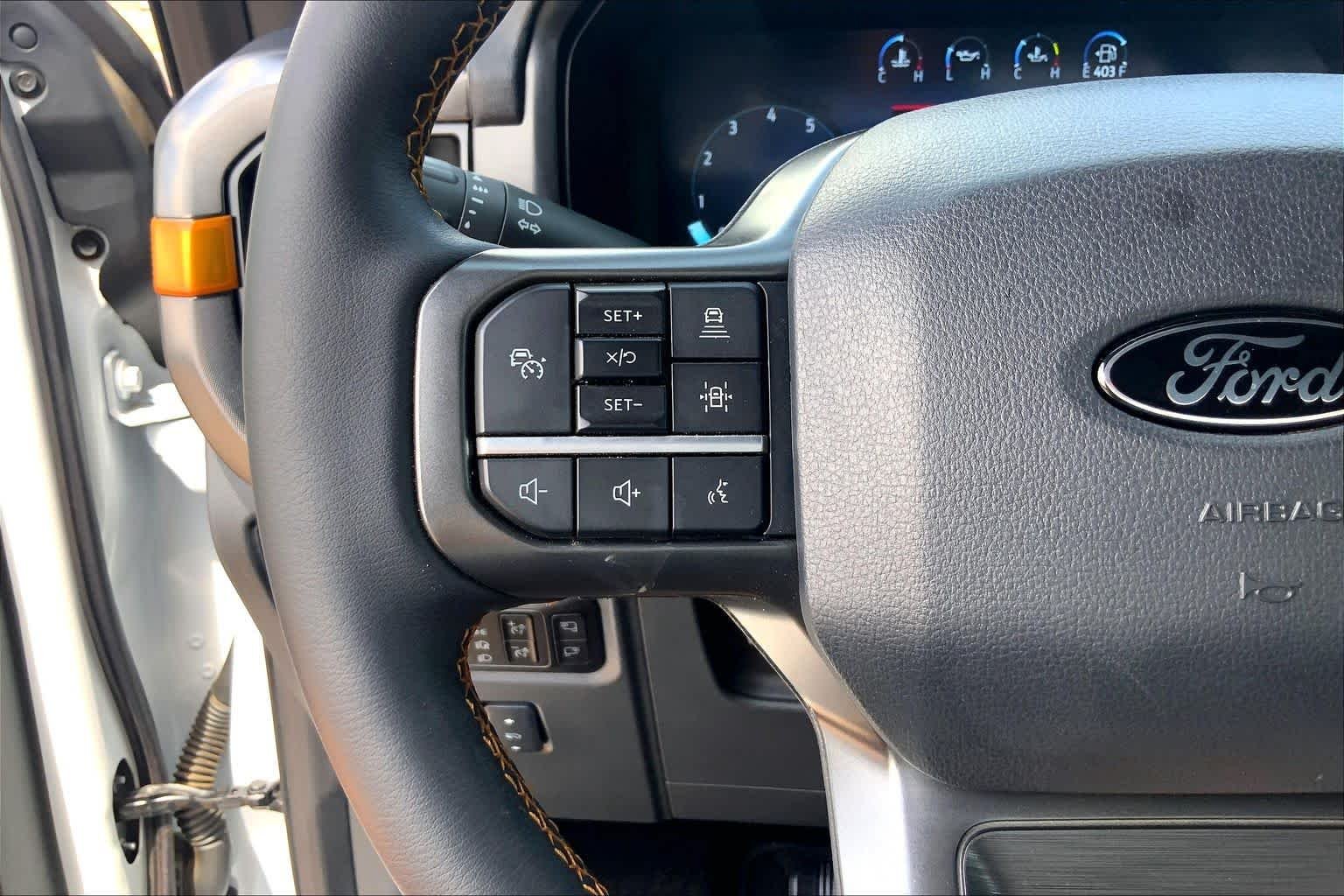 Used 2025 Oxford White Ford Tremor image 24