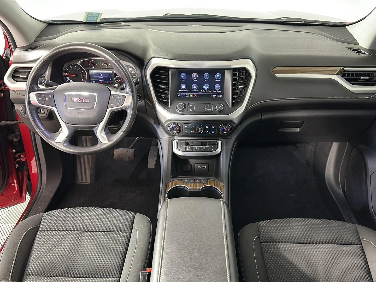 Used 2021 Cayenne Red Tintcoat GMC SLE image 26
