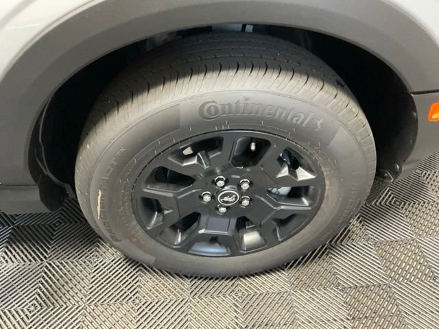 New 2026 Space White Metallic Ford Big Bend® image 40