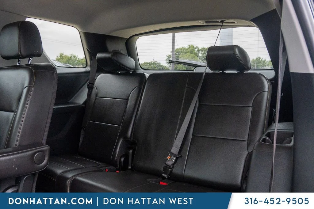 Used 2020 Black Chevrolet RS image 27