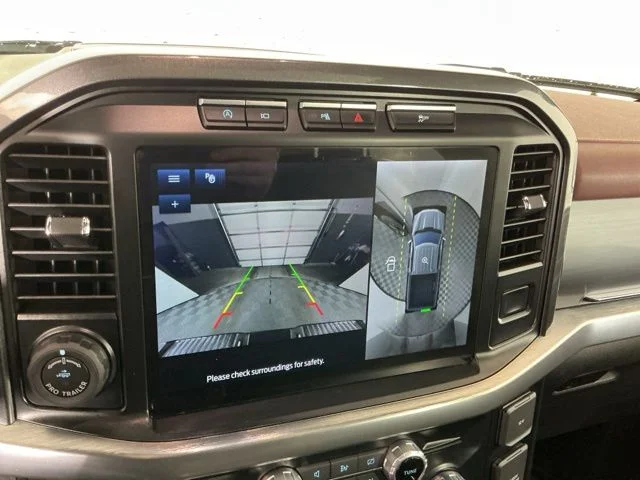 Used 2023 Gray Ford Lariat image 23