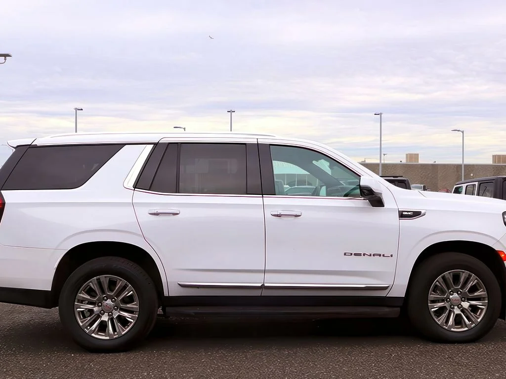 Used 2023 Summit White GMC Denali image 8