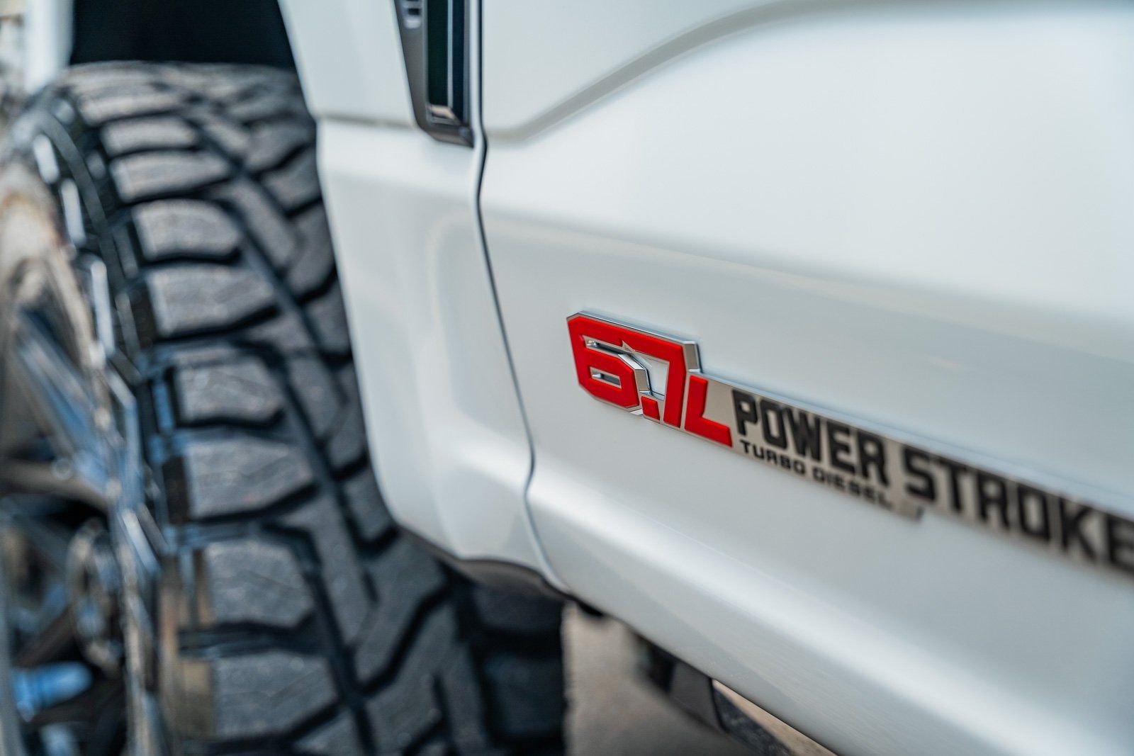 2025 Ford F-350 Super Duty Platinum - Photo 32