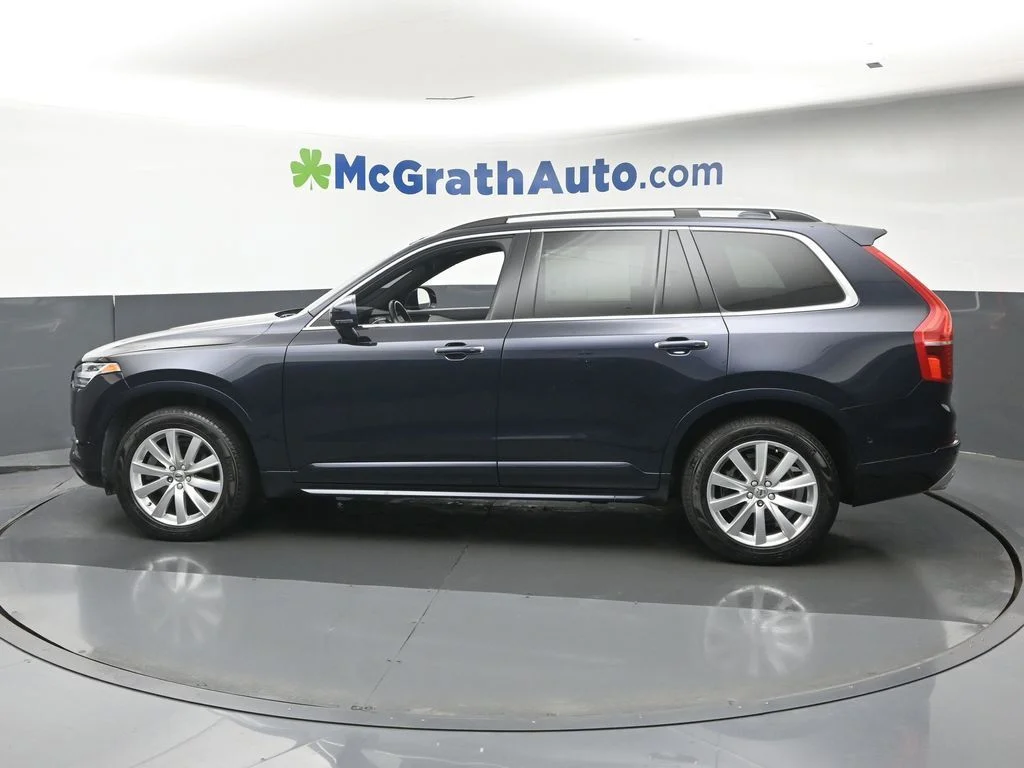 Certified Used 2017 Blue Volvo T6 Momentum image 27