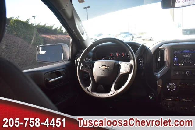Used 2025 Summit White Chevrolet Custom image 26