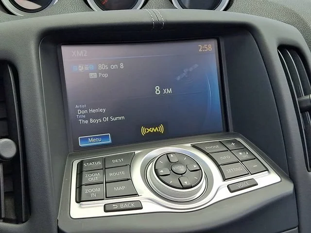 Used 2019 Gray Nissan  image 17