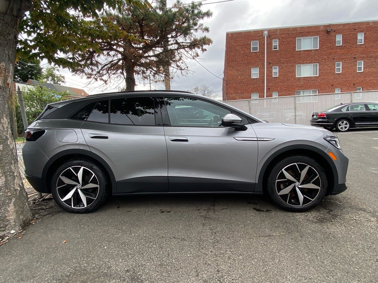 Certified 2023 Volkswagen ID.4 PRO S with VIN 1V2VMPE82PC039147 for sale in Alexandria, VA