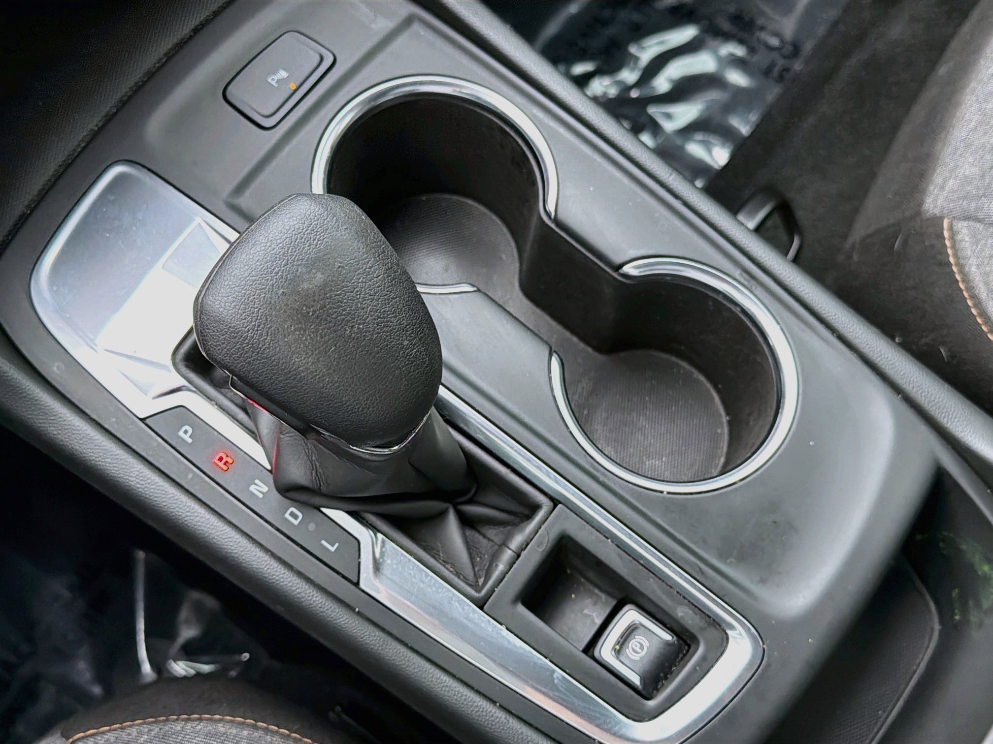 Used 2022 Blue Glow Metallic Chevrolet LT image 28