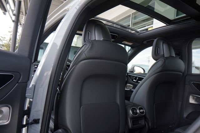 New 2026 MANUFAKTUR Alpine Grey Mercedes-Benz GLC 300 image 26
