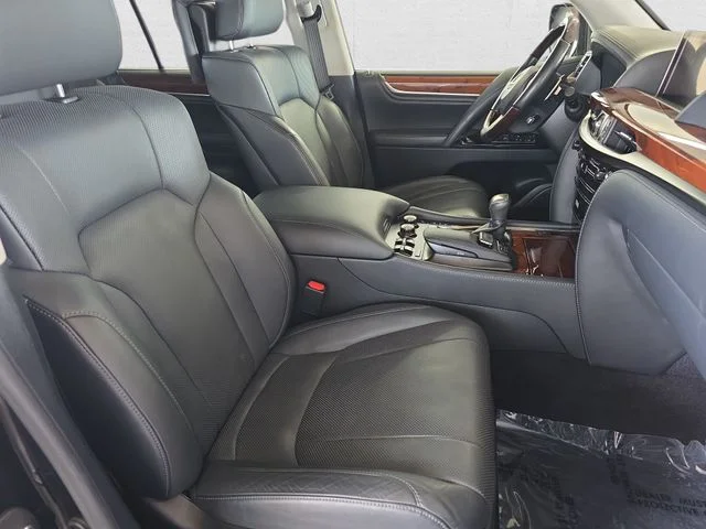 Used 2018 Onyx Black Lexus 570 image 10