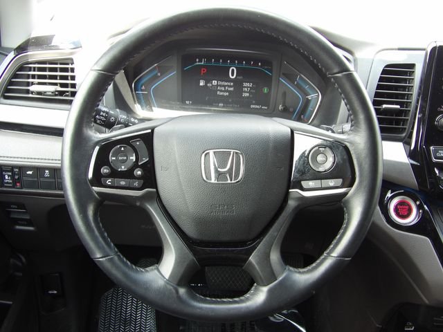 Used 2022 Lunar Silver Metallic Honda Touring image 23